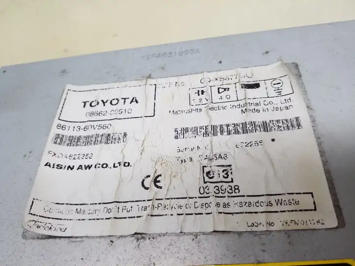 Toyota Avensis T250 (2006 - 2009) 8611360V560 Магнитола / мультимедийная система — фото 4
