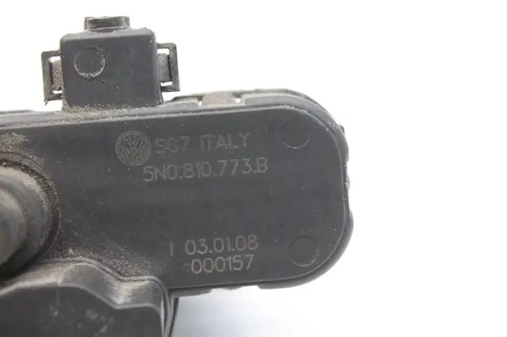 Volkswagen Tiguan (2007 - 2011) 5N0810773B Замок крышки топливного бака — фото 4