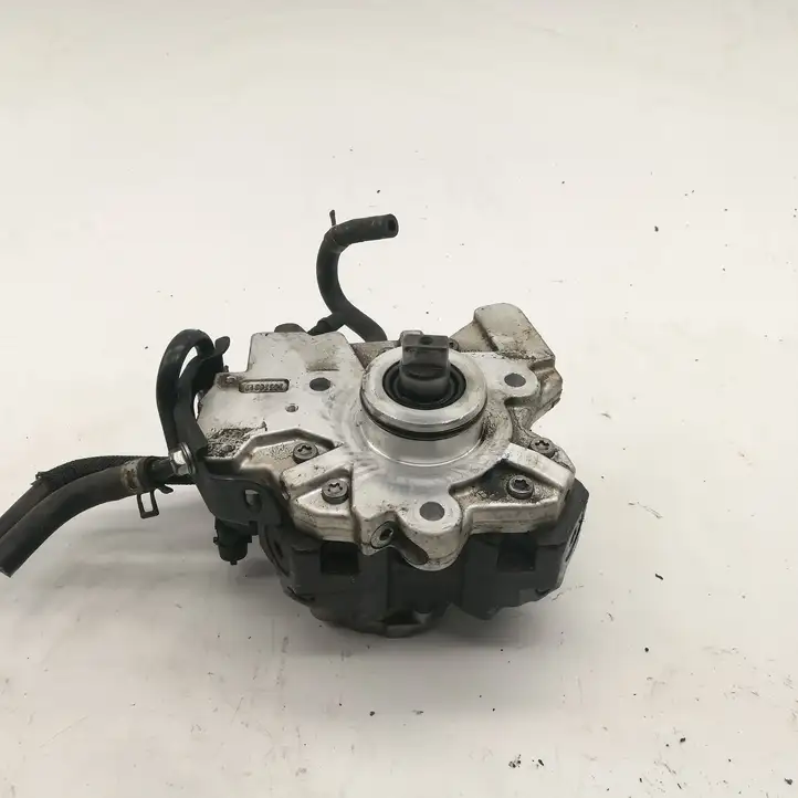Toyota Yaris (2005 - 2009) 221000N020 Топливный насос — фото 3