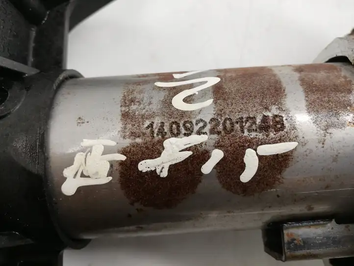 BMW X5 F15 (2013 - 2017) 805946E Вал рулевой колонки — фото 3