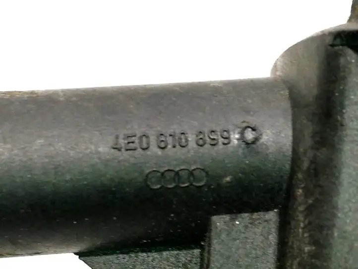 Audi A8 S8 D3 4E (2002 - 2005) 4E0810899C трос топливного бака — фото 2