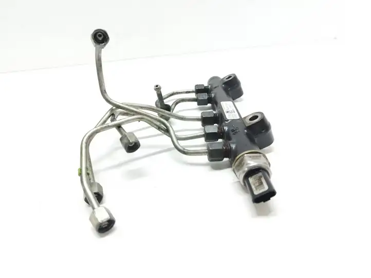 Ford Focus (2011 - 2015) 9685297580 Магистральная топливная трубка — фото 4