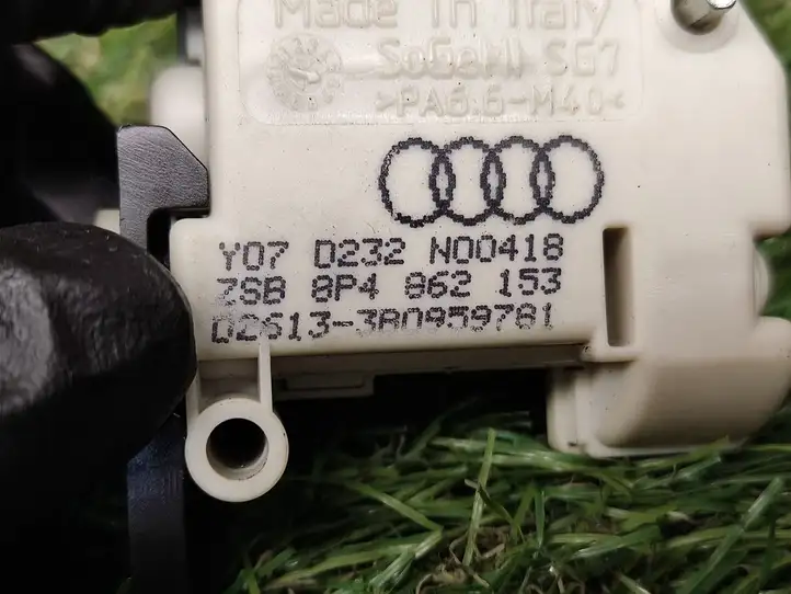 Audi A3/S3 8P (2004 - 2008) 8P4862153 Привод замка крышки топливного бака — фото 3