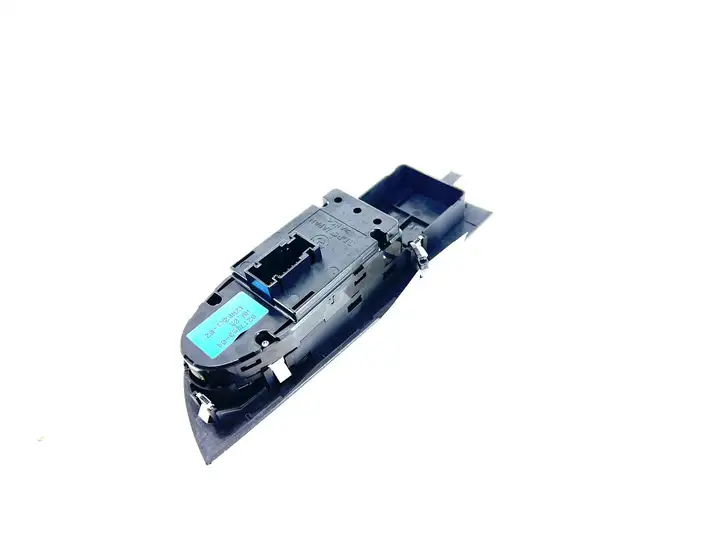 BMW 3 E92 E93 (2005 - 2014) 9217353 Кнопка стеклоподъемников — фото 2