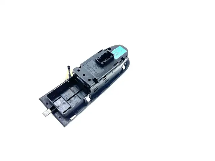 BMW 3 E92 E93 (2005 - 2014) 9217353 Кнопка стеклоподъемников — фото 5