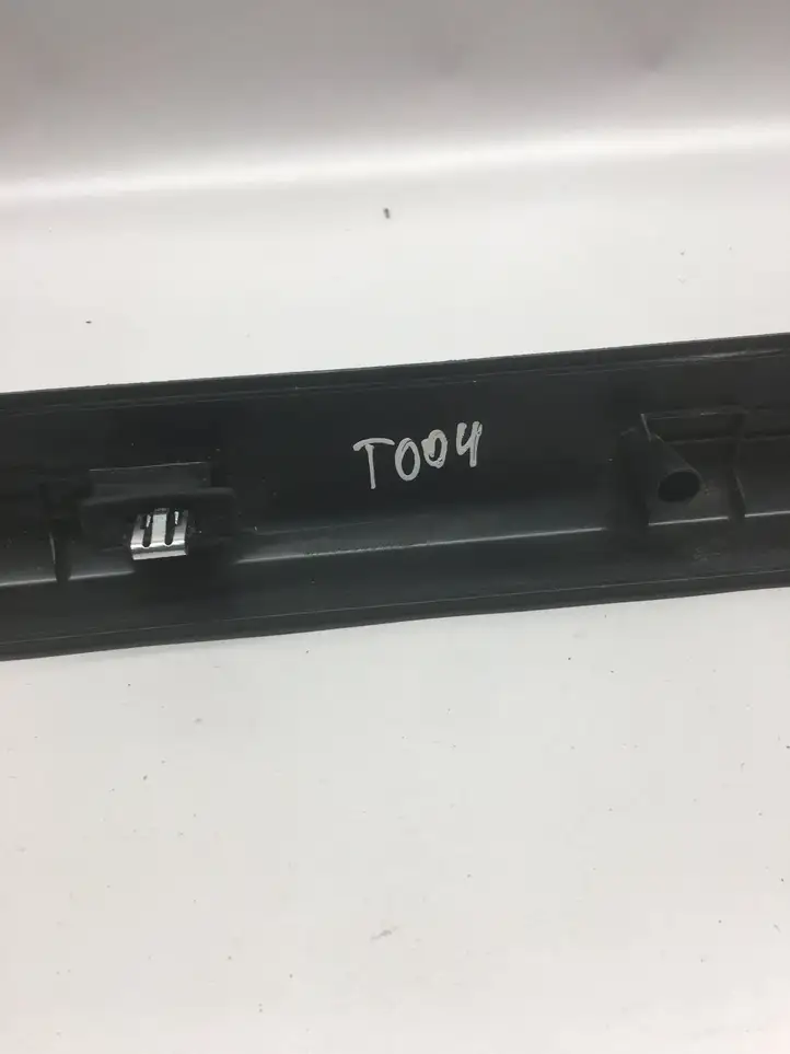 Chevrolet Camaro (2018 - ) 84339479 Внутренняя отделка переднего порога — фото 7