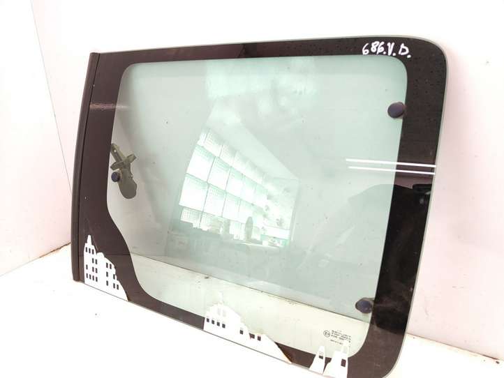 Citroen Berlingo (2003 - 2007)  43R000016 Стекло раздвижных дверей