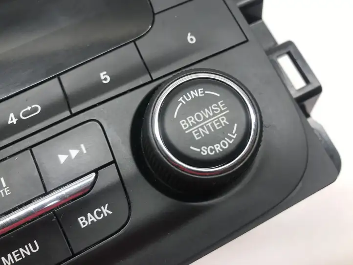 Dodge Ram (2008 - ) P68226683AA Магнитола / мультимедийная система — фото 11