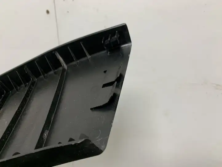 BMW 3 F30 F35 F31 (2012 - 2018) 51437221002 Верхняя обшивка стойки B — фото 4