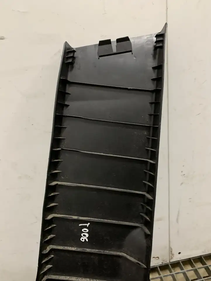 BMW 3 F30 F35 F31 (2012 - 2018) 7221001 Нижняя обшивка стойки B — фото 7