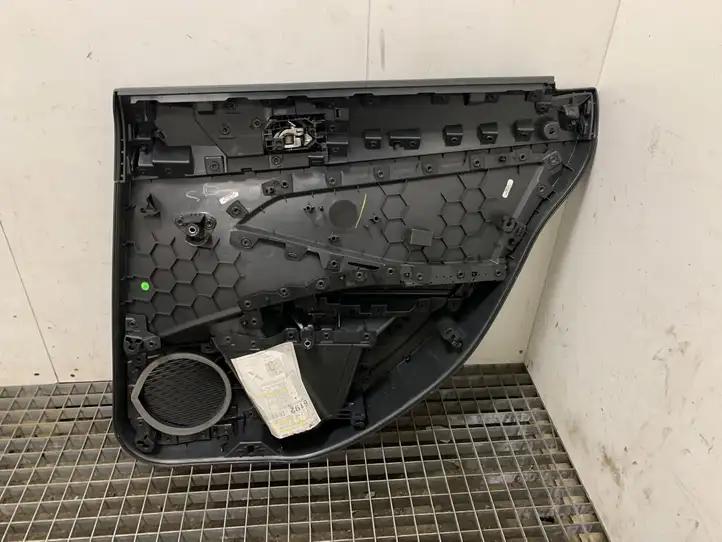 Volkswagen Jetta VII (2019 - ) 17A867211 Обшивка задней двери — фото 6