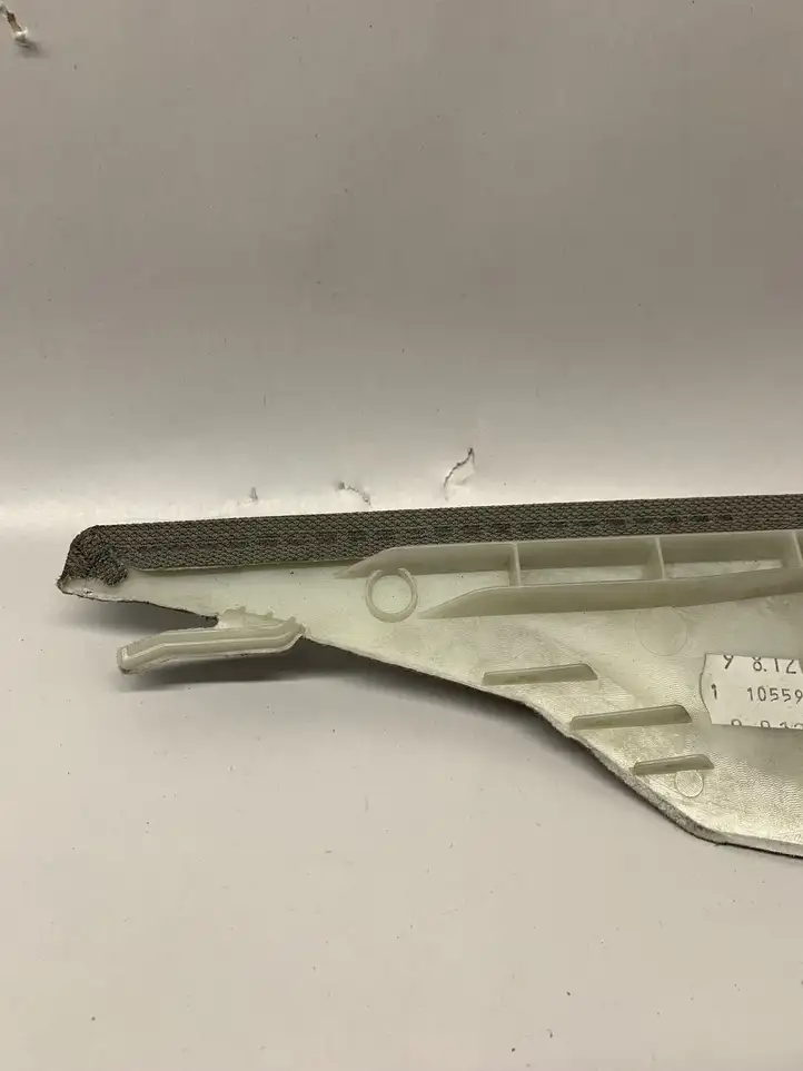 BMW 3 F30 F35 F31 (2012 - 2018) 51437221004 Верхняя обшивка стойки B — фото 8