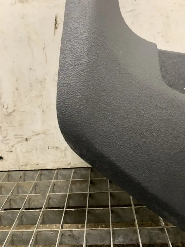 Volkswagen Jetta VII (2019 - ) 17B863483 Внутренняя отделка переднего порога — фото 6