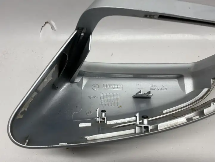 Mercedes-Benz E A207 (2010 - 2017) A3159436 Прочая отделка передней двери — фото 6