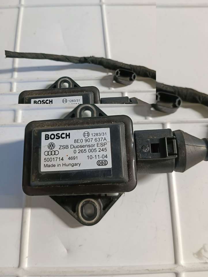 Volkswagen PASSAT B5.5 (2001 - 2005)  8E0907637A Датчик ESP (системы стабильности) (датчик курсовой устойчивости))