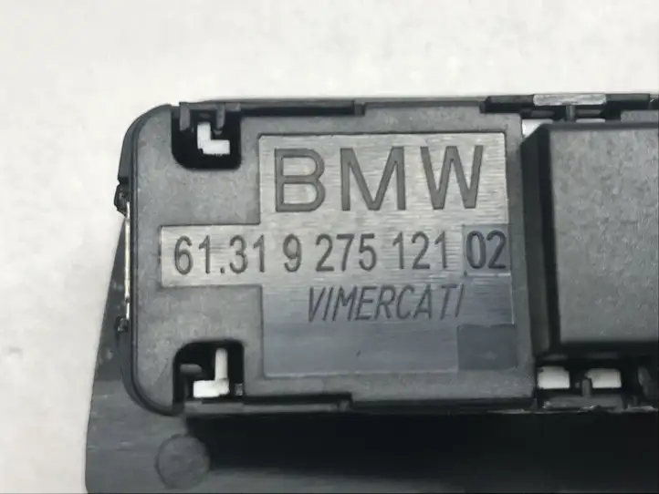 BMW X5 F15 (2013 - 2017) 9275121 Кнопка закрытия багажника — фото 4