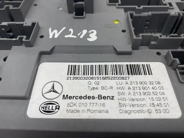 Mercedes-Benz E W213 (2016 - ) A2139003208 Блок монтирования реле — фото 8