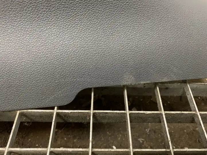 Audi A6 C7 (2011 - 2014) 4G0867239A Нижняя обшивка стойки B — фото 2