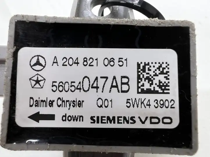 Mercedes-Benz C W204 (2007 - 2014) A2048210651 Датчик удара SRS — фото 6