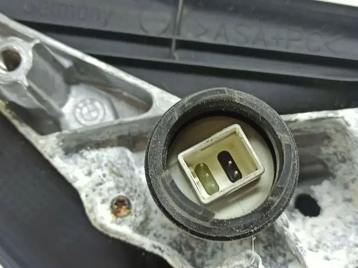 BMW 3 E90 E91 (2005 - 2012) Боковое зеркало с электроприводом — фото 2