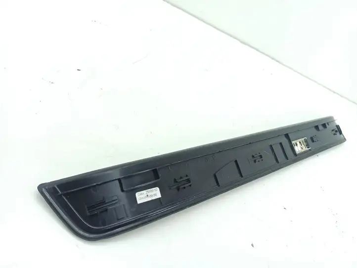 BMW 3 E90 E91 (2005 - 2012) 7060279 Внутренняя отделка переднего порога — фото 9