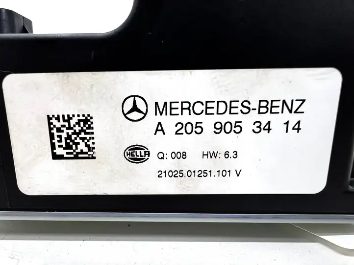 Mercedes-Benz C W205 (2014 - 2021) A2059053414 Преобразователь напряжения — фото 6