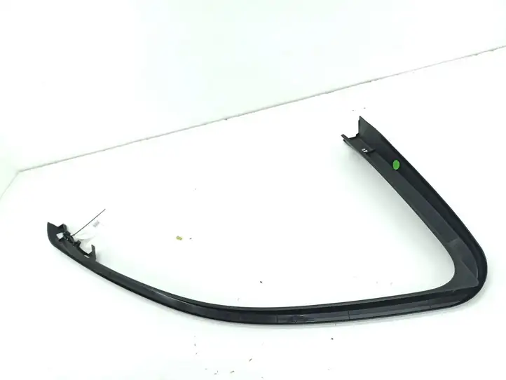 Mercedes-Benz C W204 (2007 - 2014) A2047250271 Накладка стекла передней двери — фото 7