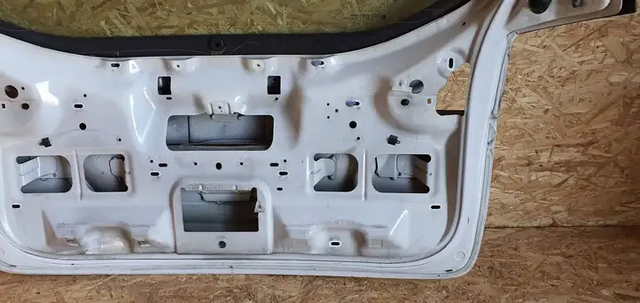 Opel Zafira B (2008 - 2014) Крышка багажника — фото 4