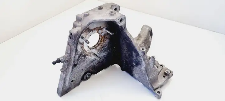 Opel Zafira B (2008 - 2014) 55574721 Кронштейн топливного насоса — фото 3