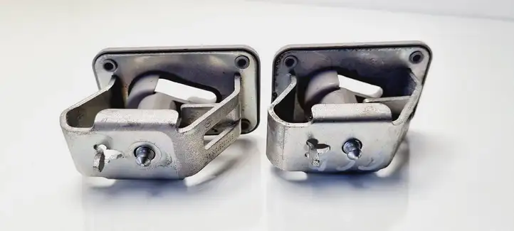 Opel Zafira B (2008 - 2014) 9904006732 Держатель шторки — фото 2