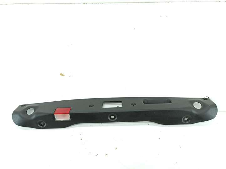Mercedes-Benz C W204 (2007 - 2014)  A2047580002 Обшивка крышки багажника