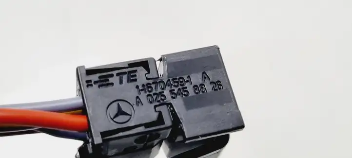 Mercedes-Benz E W212 (2009 - 2016) A0255458826 Прочая электропроводка — фото 7