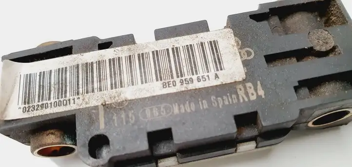 Audi A4 S4 B7 8E 8H (2004 - 2009) 8E0959651A Датчик удара SRS — фото 4