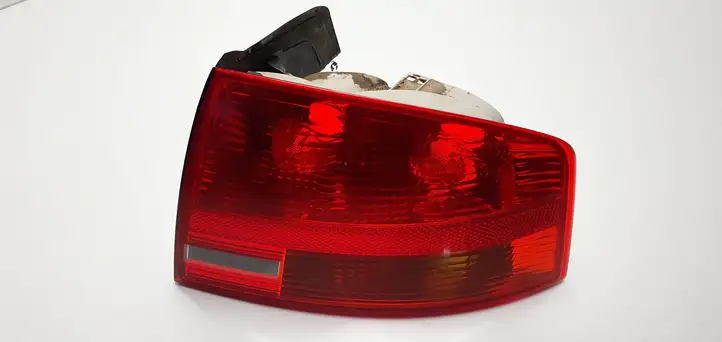 Audi A4 S4 B7 8E 8H (2004 - 2009) 2VP96503706 Задний фонарь в кузове — фото 1