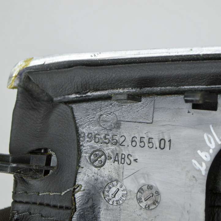 Porsche Boxster 986 (1996 - 2004)  99655265501 Отделка рычага переключения передач (кожа, головка)