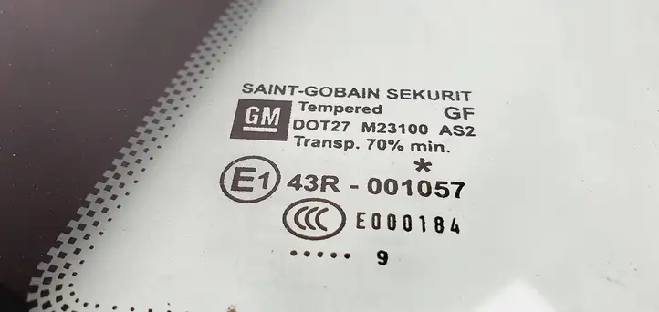 Opel Corsa D (2006 - 2010) 13188508 Заднее боковое стекло — фото 3