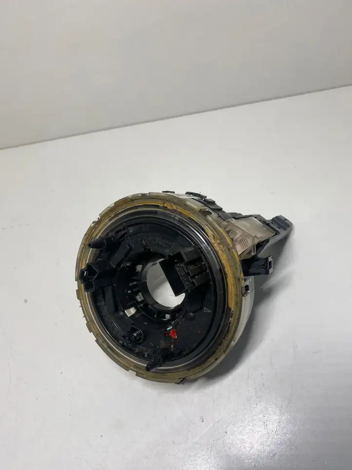 Audi A4 S4 B6 8E 8H (2000 - 2006) 8E0953541C Контактное кольцо SRS — фото 1
