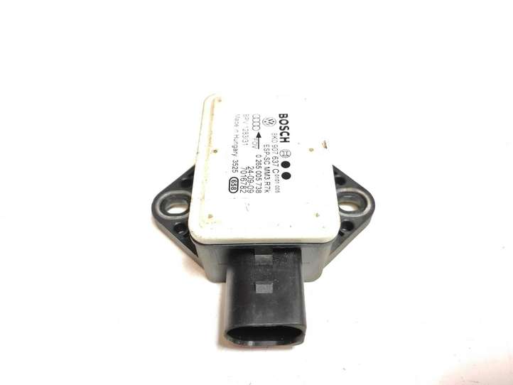 Audi Q5 (2008 - 2012)  8K0907637C Датчик ESP (системы стабильности) (датчик курсовой устойчивости))
