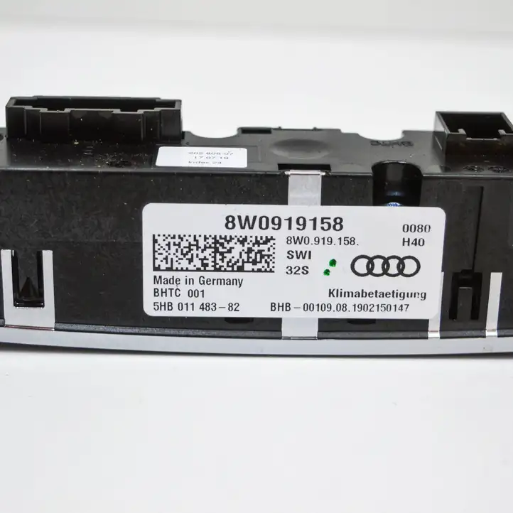 Audi A4 S4 B9 8W (2019 - ) 8W0919158 Управление климат контролем — фото 7