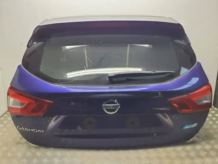Nissan Qashqai (2013 - 2017) Крышка багажника — фото 1