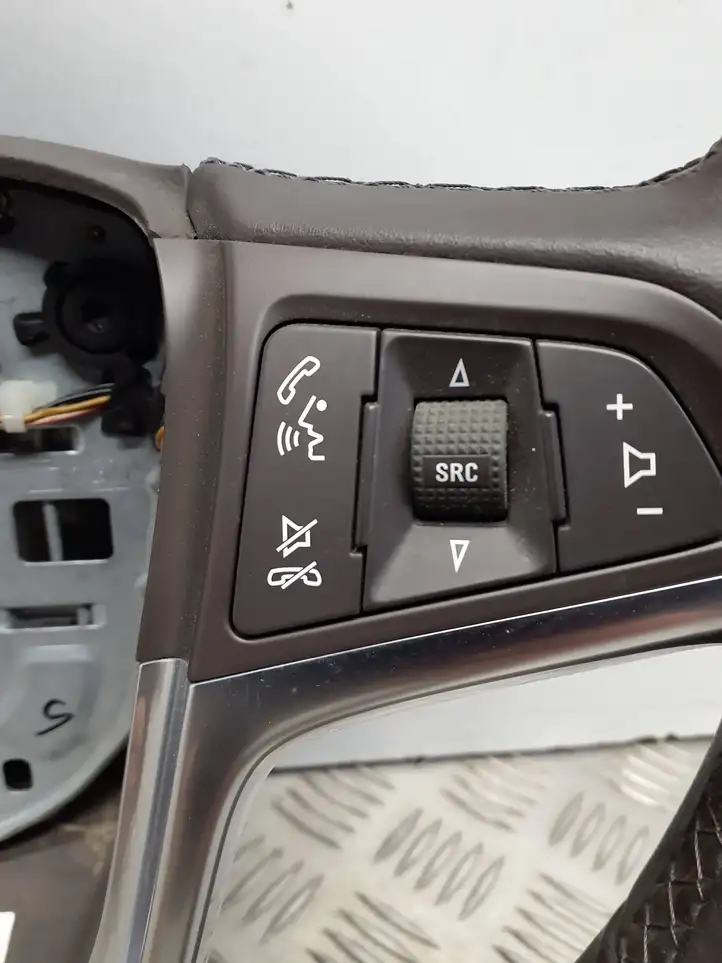 Opel Meriva B (2010 - 2014) Руль — фото 6