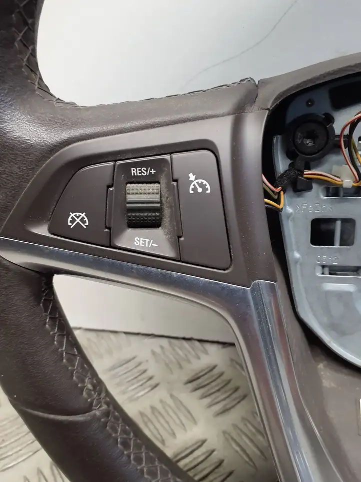 Opel Meriva B (2010 - 2014) Руль — фото 7