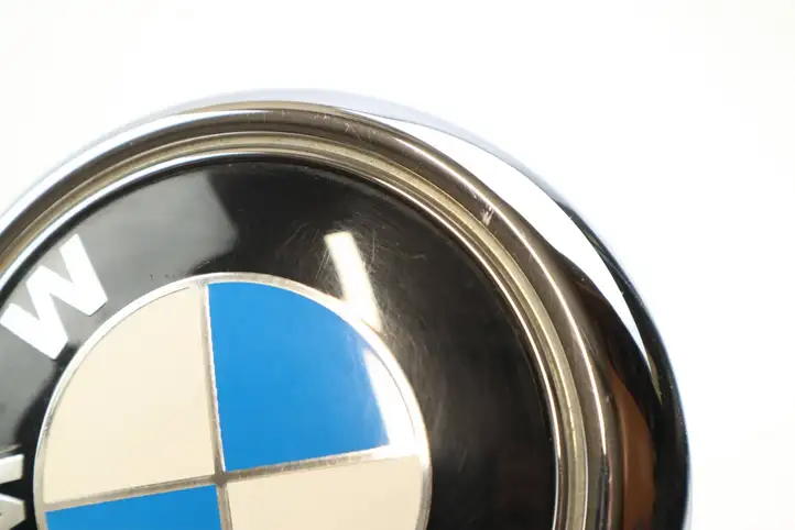 BMW X3 F25 (2010 - 2017) 7364375 Эмблема производителя — фото 7