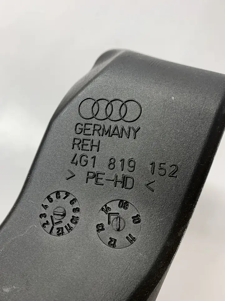 Audi A6 C7 (2011 - 2014) 4G1819152 Другая деталь консоли (туннеля) — фото 3