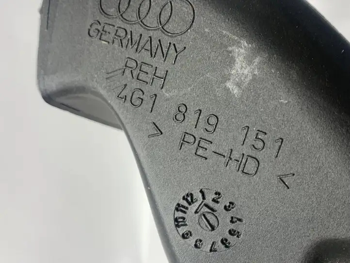 Audi A6 C7 (2011 - 2014) 4G1819151 Другая деталь консоли (туннеля) — фото 2