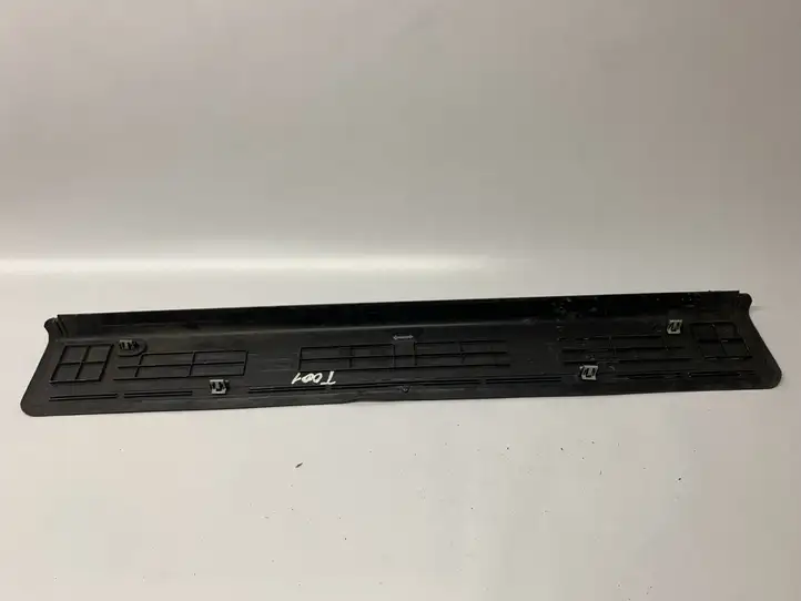 Chevrolet Camaro (2015 - 2018) 917326291 Внутренняя отделка переднего порога — фото 8