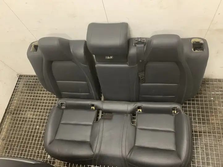 Mercedes-Benz CLA C117,X117,W117 (2013 - 2019) W117C117LEATHERSEATS Комплект салона — фото 9