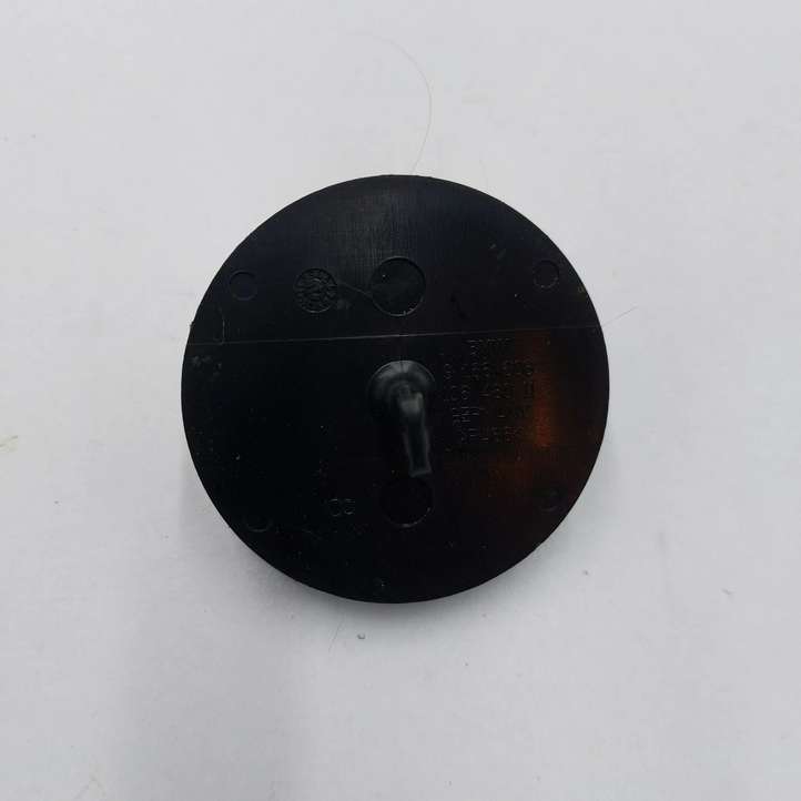 Mini One Cooper F56 F55 (2012 - 2022)  9166608 Крепление зажим для коврика