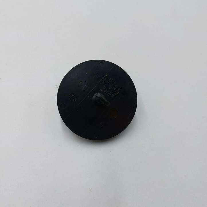 Mini One Cooper F56 F55 (2012 - 2022)  9166608 Крепление зажим для коврика