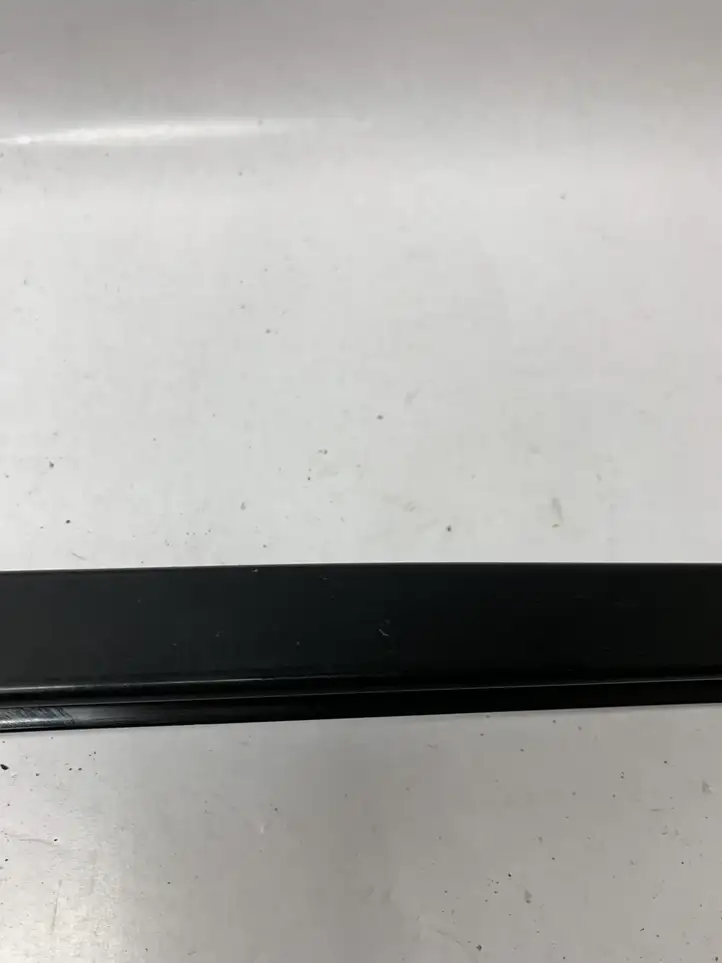 BMW 3 F30 F35 F31 (2012 - 2018) 7263381 Накладка стекла задней двери — фото 3